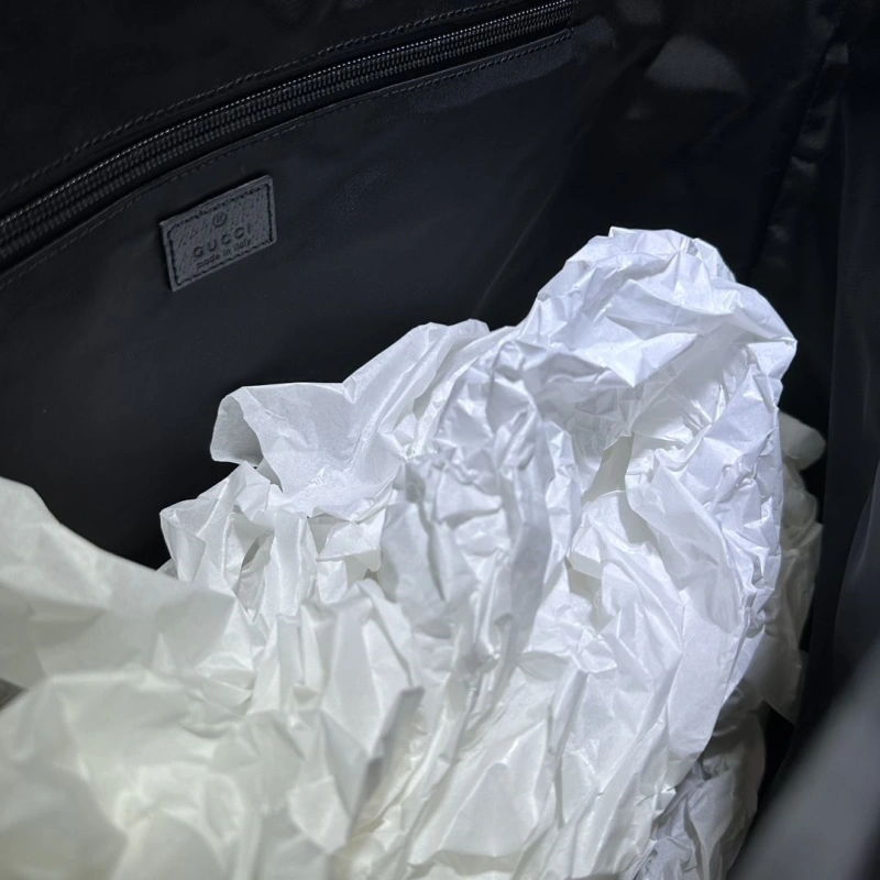 Minimalist Gxccx Shopping Bags 48173