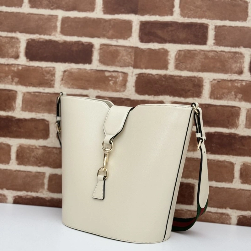 Affordable Gxccx Bucket Bags 48673