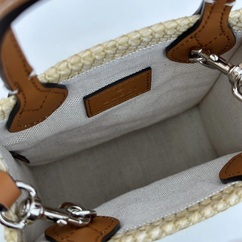 Bold Gxccx Top Handle Bags 47993