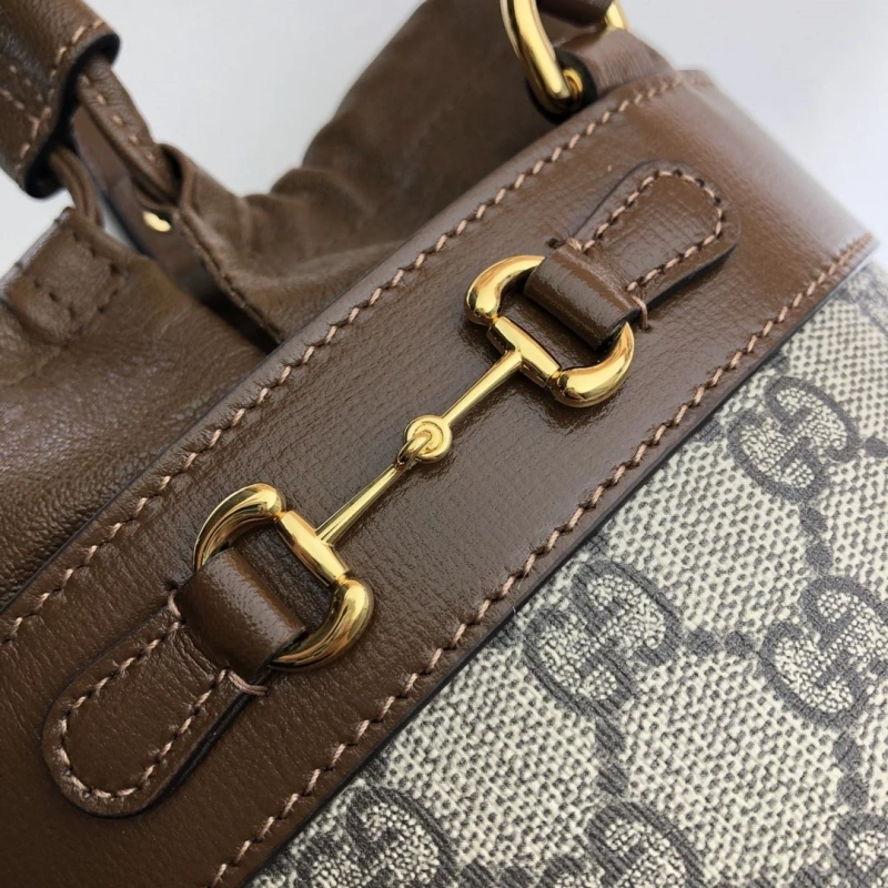 Versatile Gxccx Bucket Bags 48642