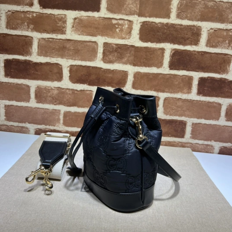 Gxccx Bucket Bags Compact 48669