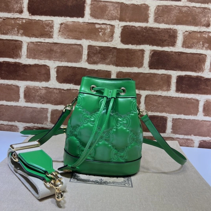 Gxccx Bucket Bags Resilient 48674