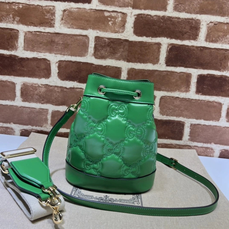 Gxccx Bucket Bags Resilient 48674
