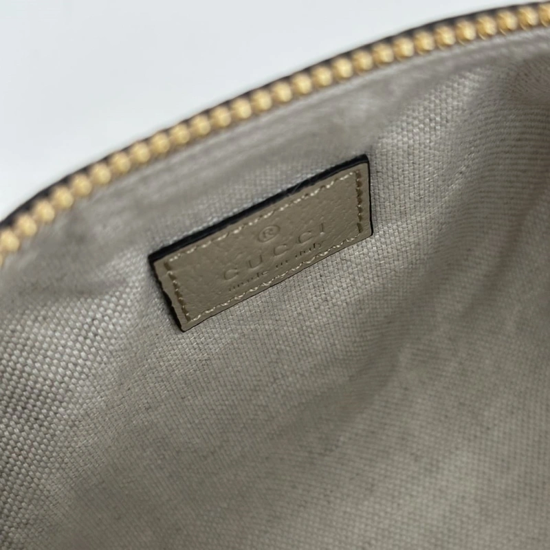 Cozy Gxccx Round Bags 48564