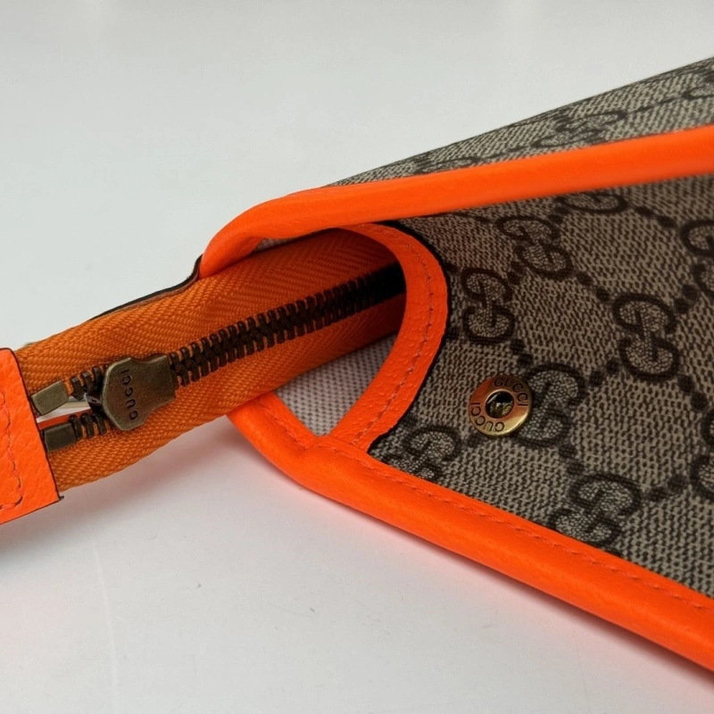 Comfortable Gxccx Clutch Bags 48568