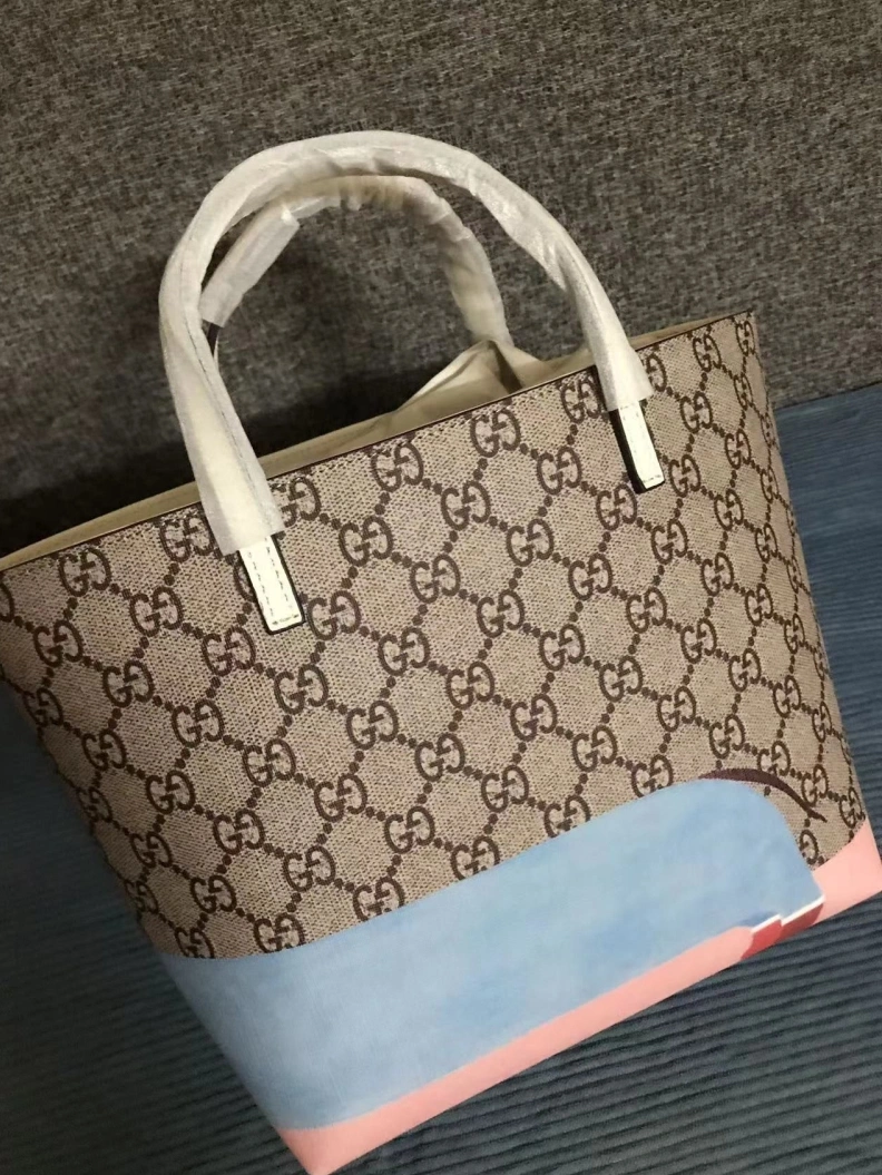 Gxccx Shopping Bags Bold 34729