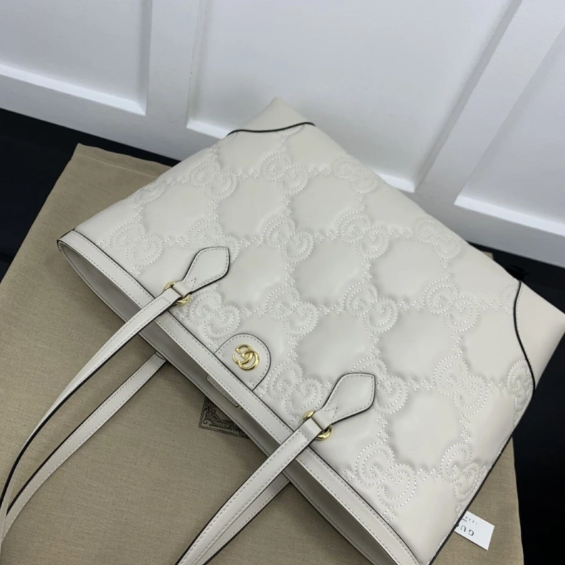 Gxccx Shopping Bags Bold 45899