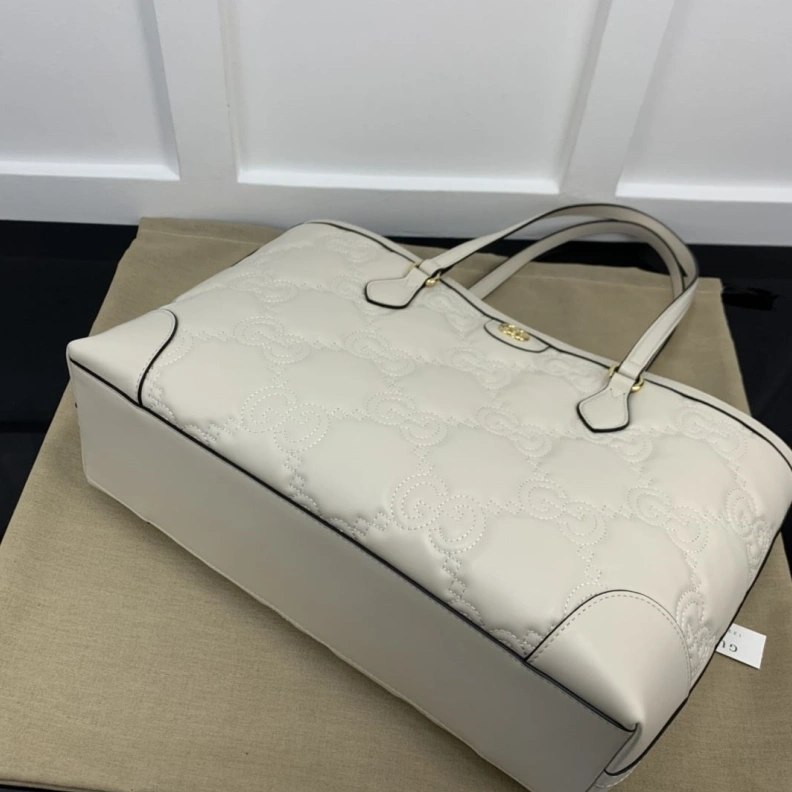 Gxccx Shopping Bags Bold 45899