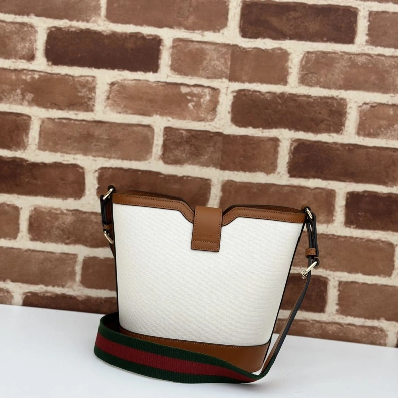Gxccx Bucket Bags SportInspired 46170