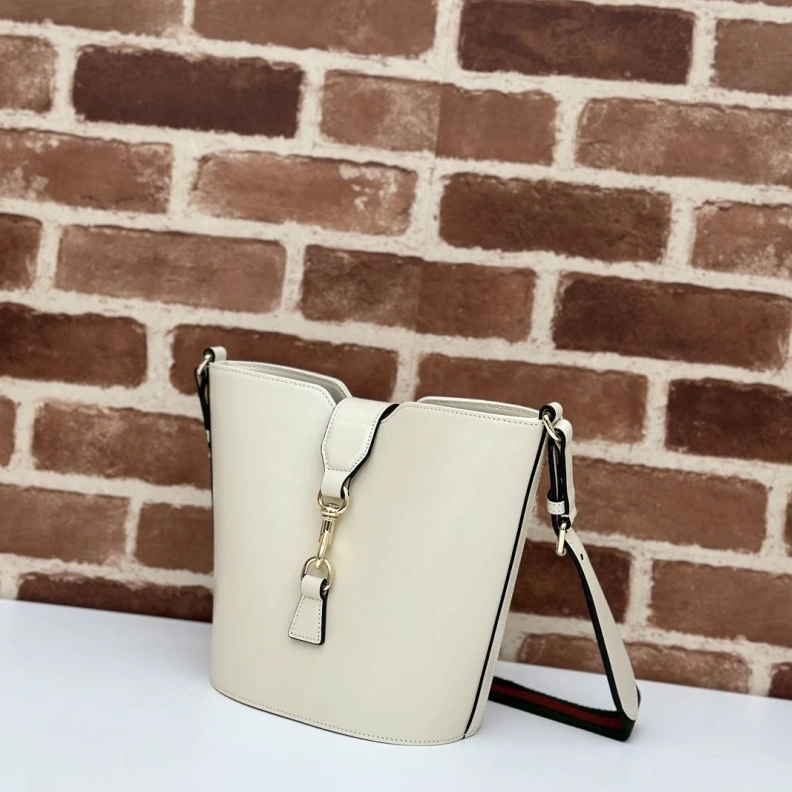 Gxccx Bucket Bags SportInspired 46151