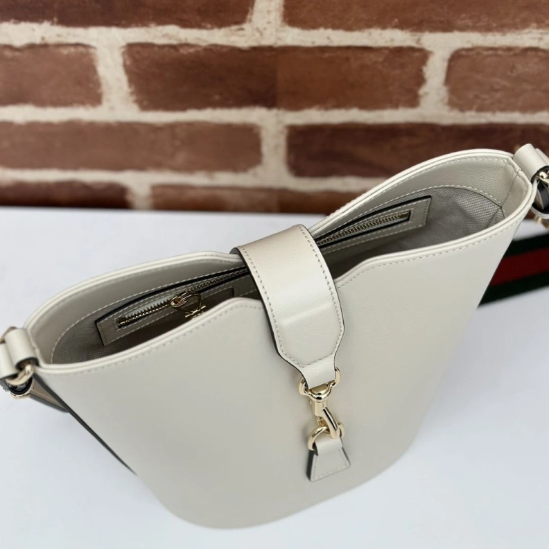 Gxccx Bucket Bags SportInspired 46151