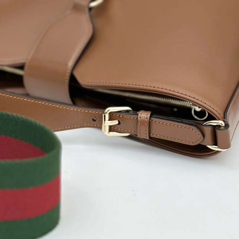 Comfortable Gxccx Bucket Bags 46158