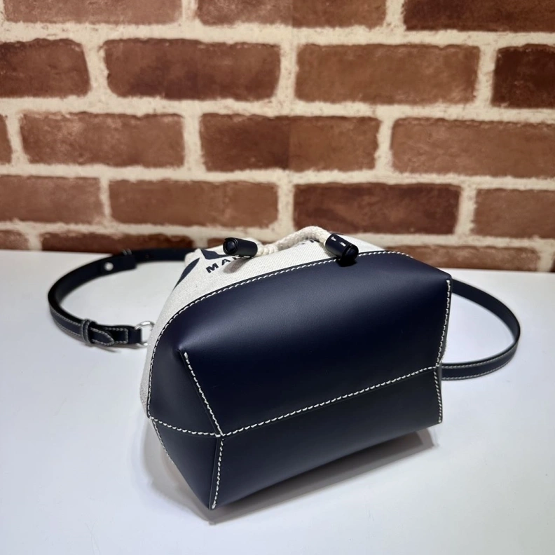 Cozy Gxccx Bucket Bags 46150