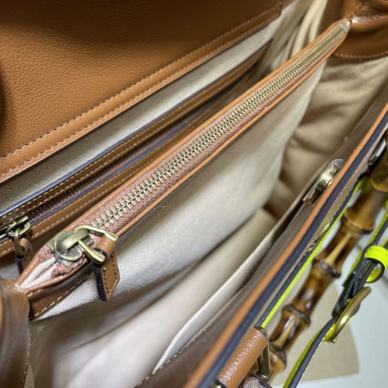 Elegant Gxccx Top Handle Bags 45788