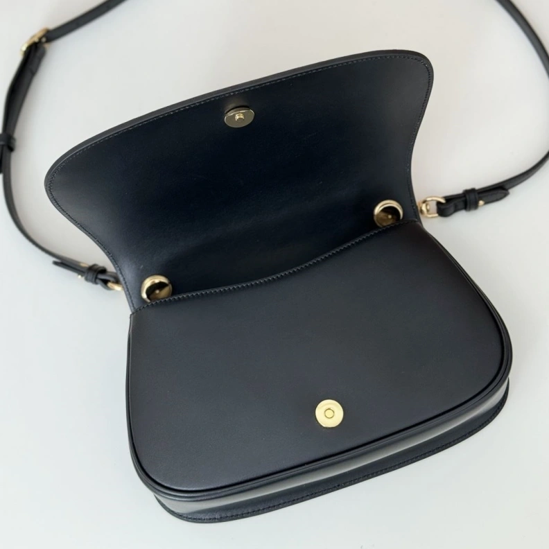 Gxccx Satchel Bags Minimalist 46048