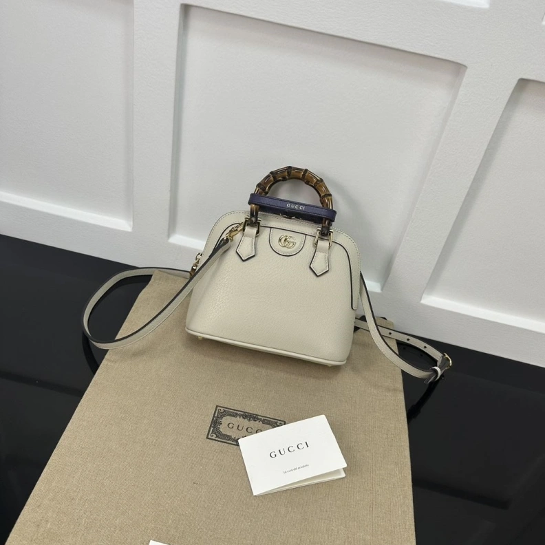 Stylish Gxccx Top Handle Bags 45785