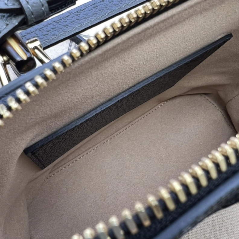 Trendy Gxccx Top Handle Bags 45764