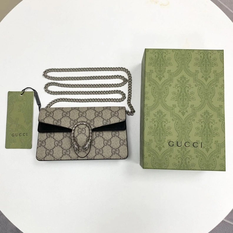 Trendsetting Gxccx Wallets & Purse 45636