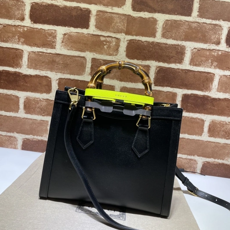Popular Gxccx Shopping Bags 45921