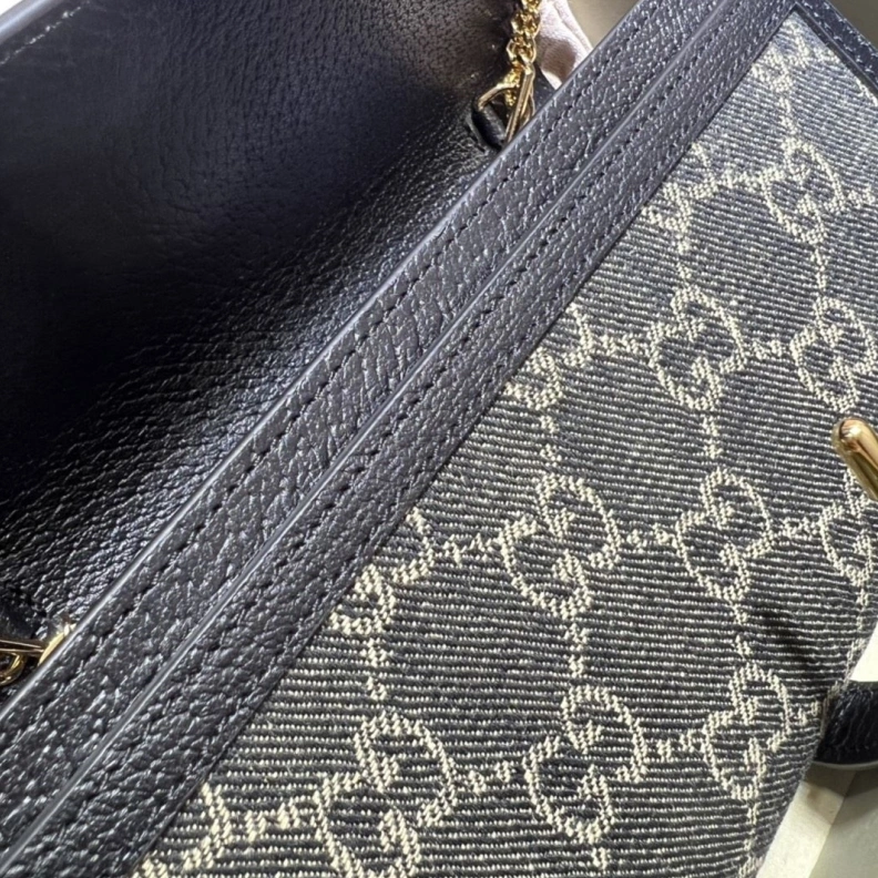 Sleek Gxccx Wallets & Purse 45582
