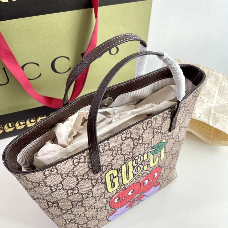 Elegant Gxccx Shopping Bags 45860