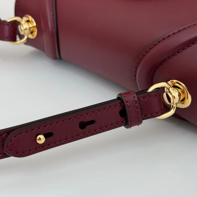 Minimalist Gxccx Satchel Bags 46040