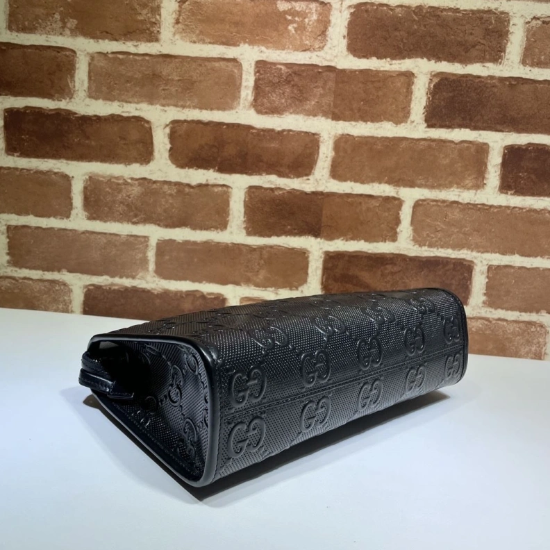 Flexible Gxccx Clutch Bags 46121