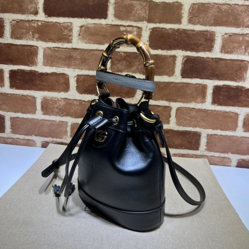Gxccx Bucket Bags SportInspired 46112