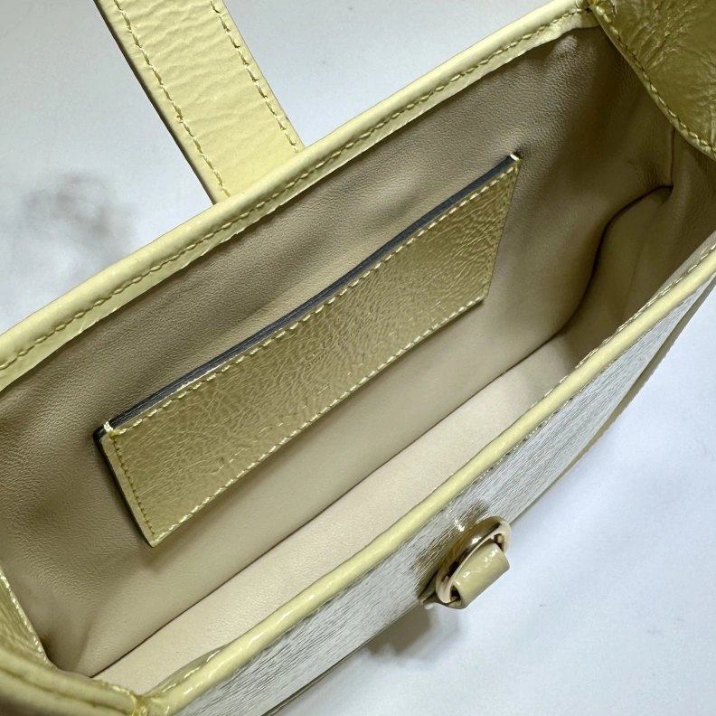 Gxccx Satchel Bags Vibrant 45960