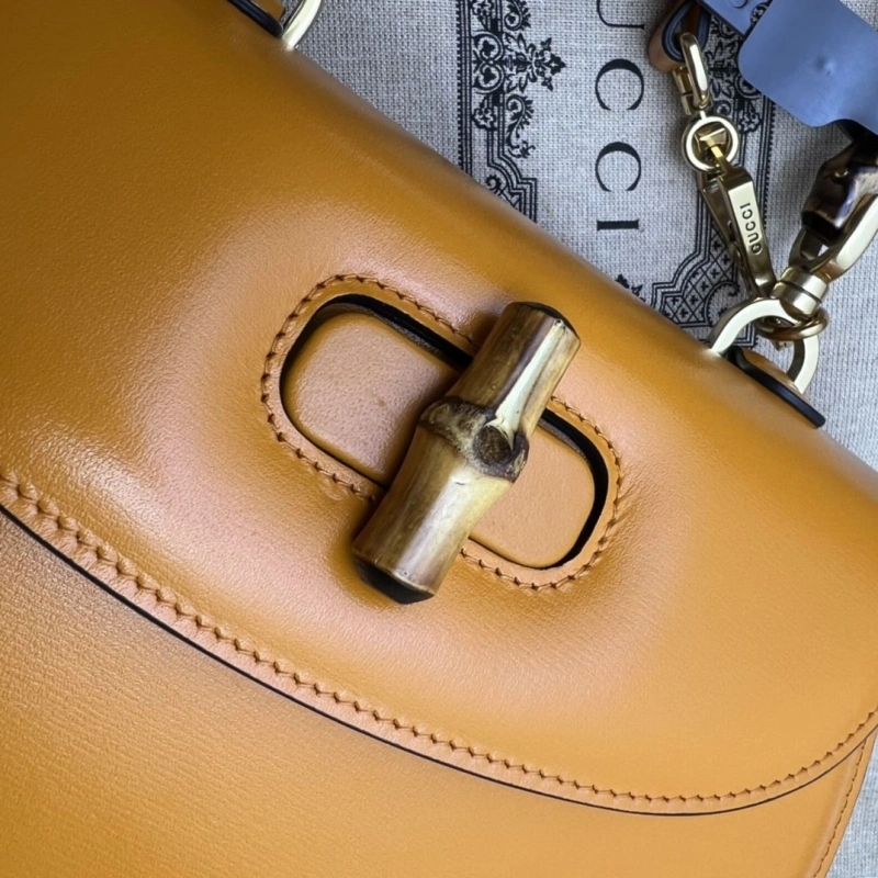 Vibrant Gxccx Top Handle Bags 49432