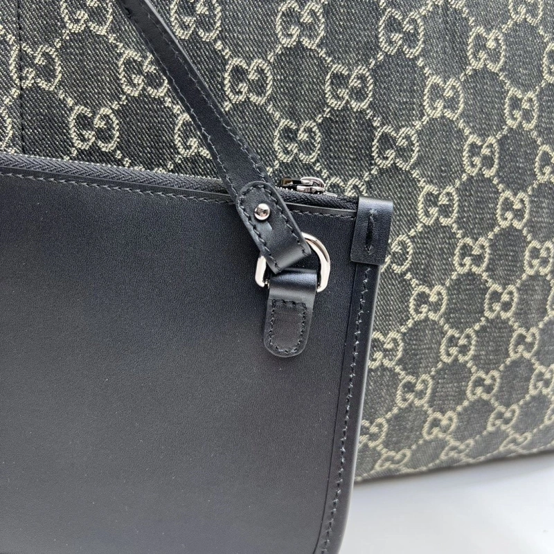 Vibrant Gxccx Shopping Bags 49600