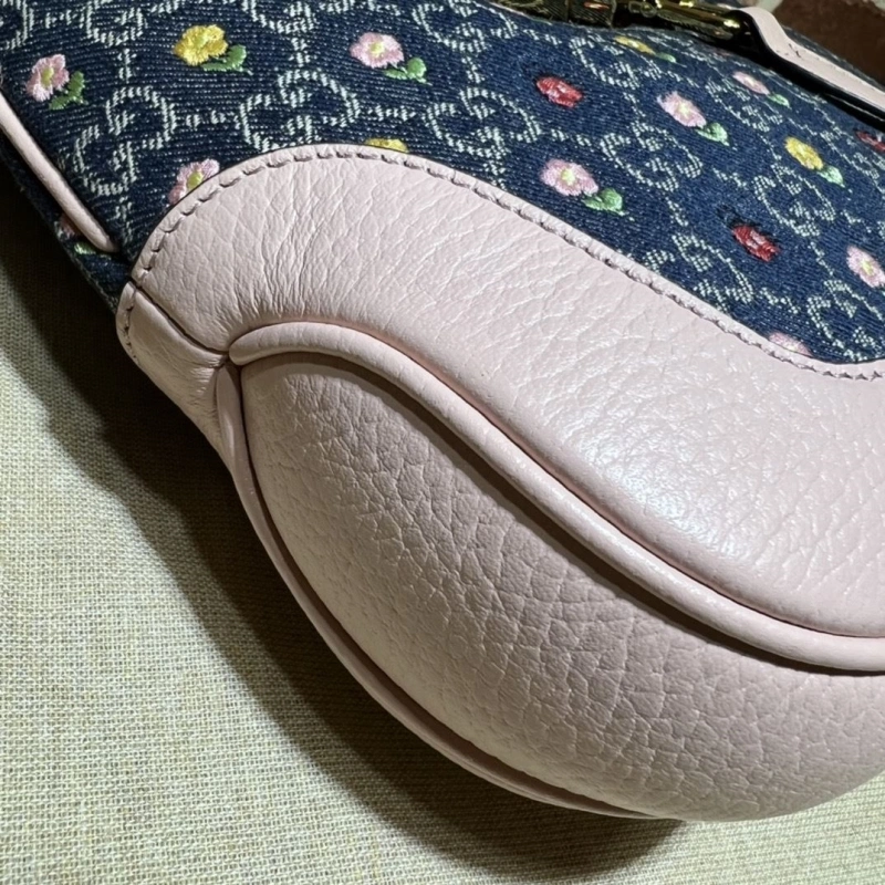 Gxccx Top Handle Bags ModernLook 49344