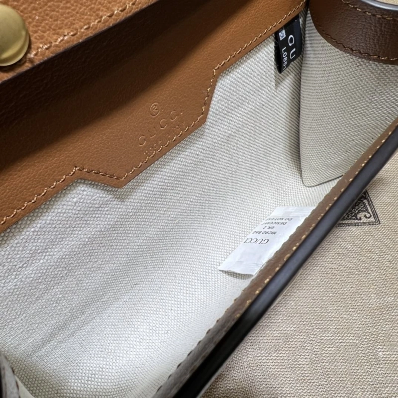 Resilient Gxccx Top Handle Bags 49294