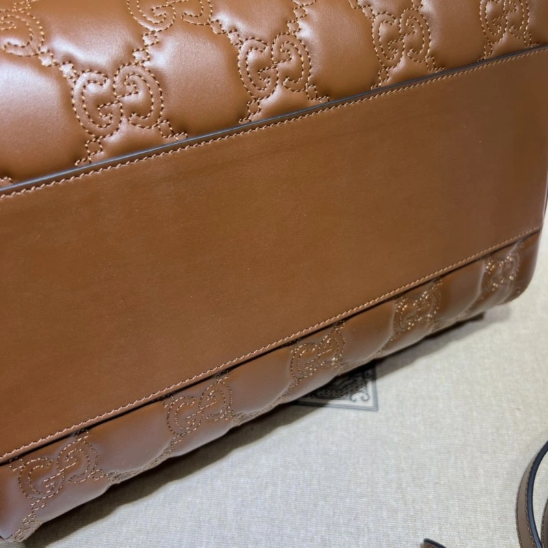 Comfortable Gxccx Top Handle Bags 49310