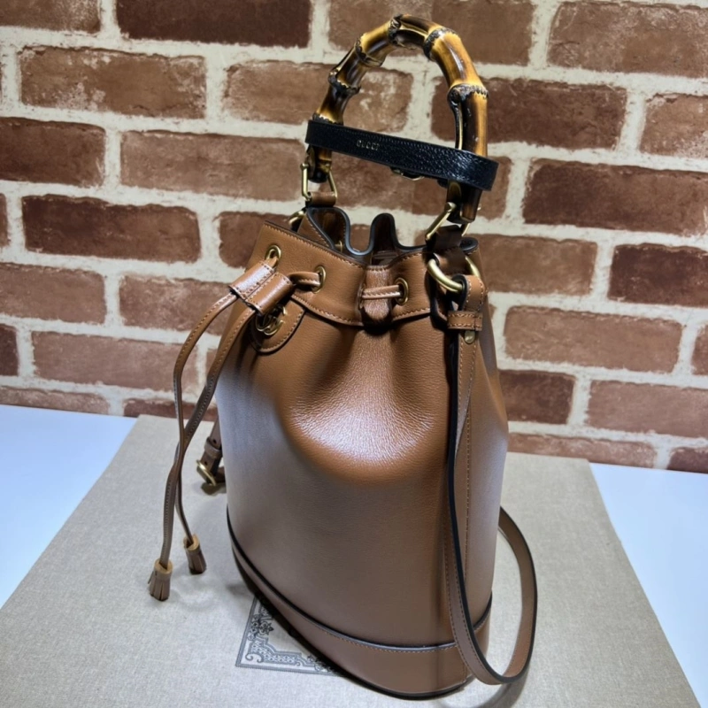 Gxccx Bucket Bags Compact 50143