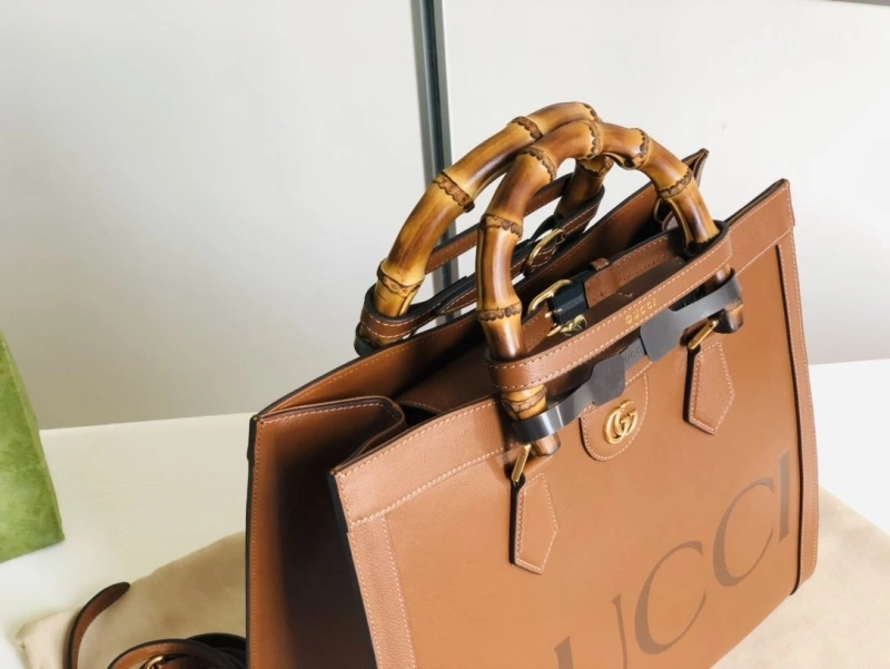 Comfortable Gxccx Top Handle Bags 49257