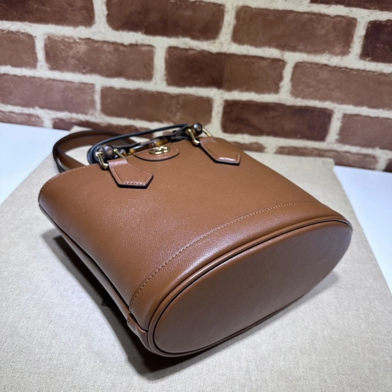 Cozy Gxccx Bucket Bags 50180