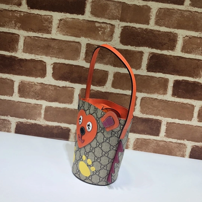 Bright Gxccx Bucket Bags 50149