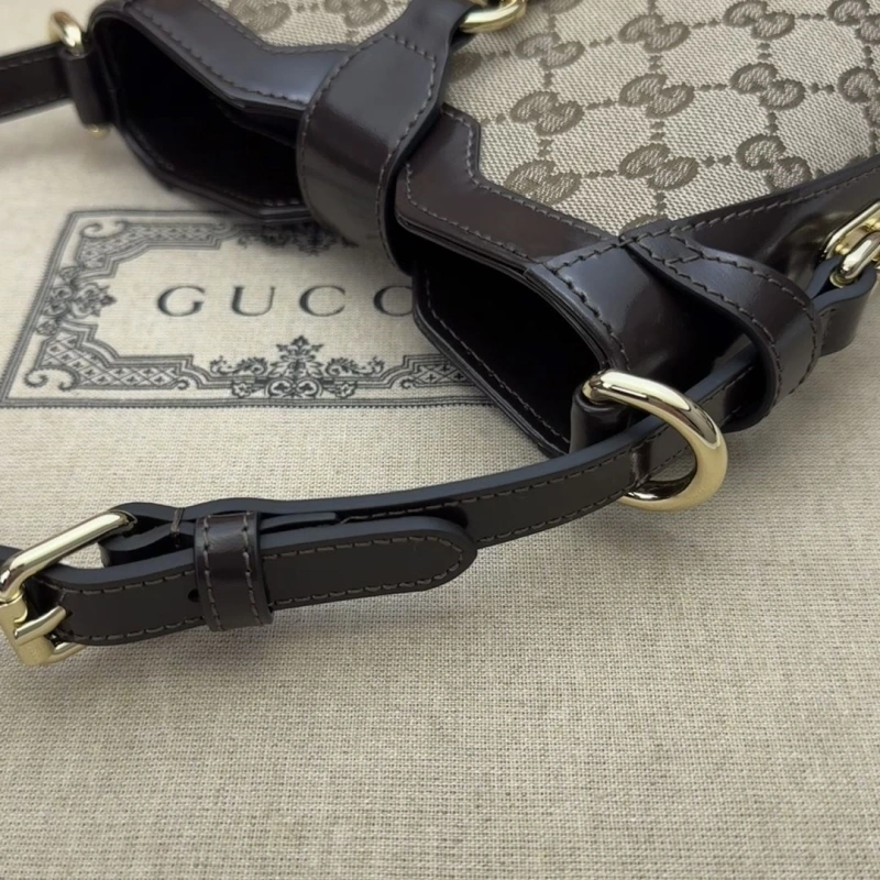 Gxccx Bucket Bags Modern 50167