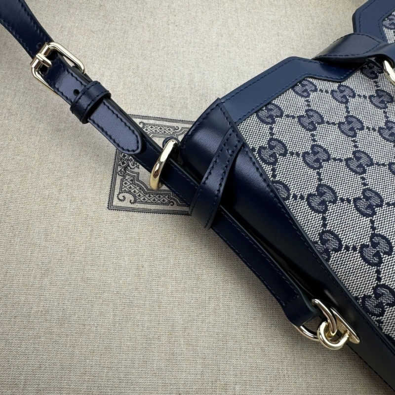 Gxccx Bucket Bags Cozy 50125