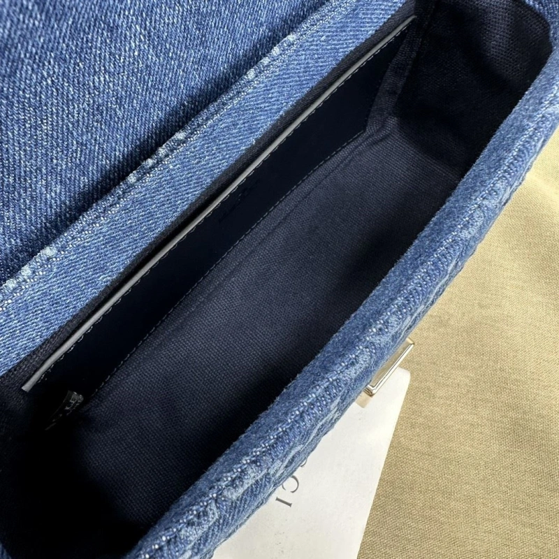 Gxccx Satchel Bags Sleek 42579