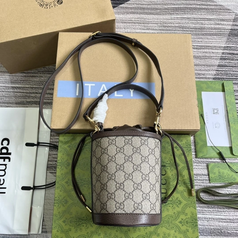 Resilient Gxccx Bucket Bags 42880