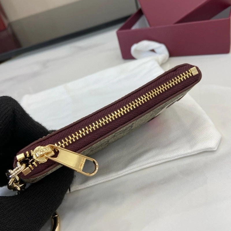 Comfortable Gxccx Clutch Bags 42804
