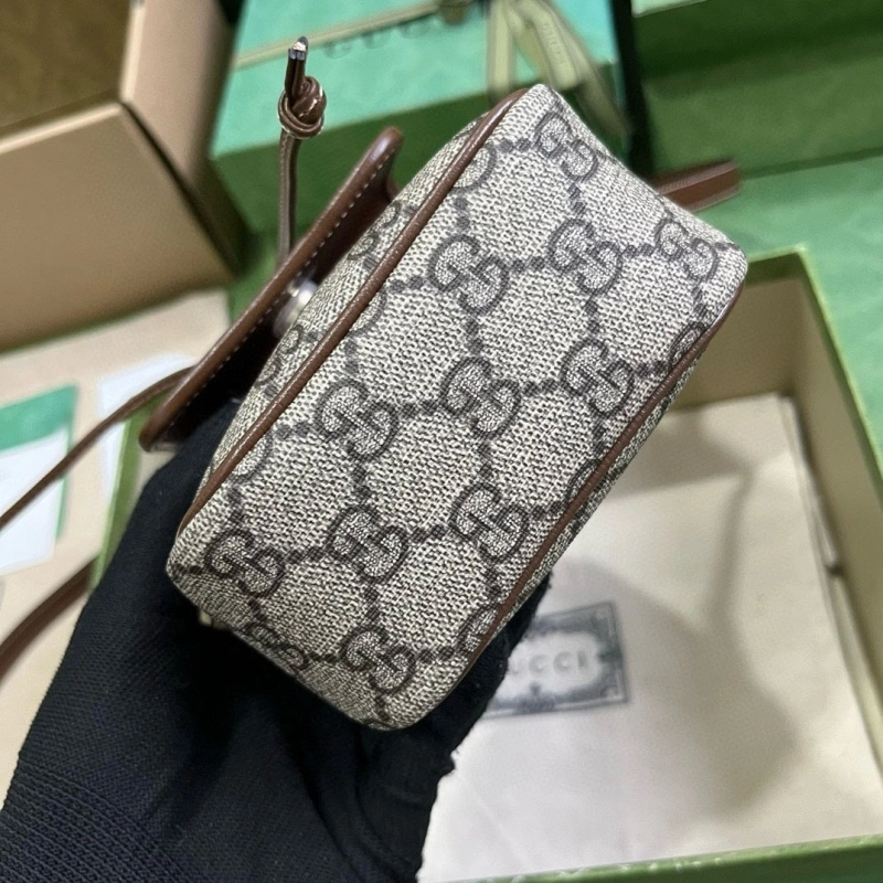 Gxccx Bucket Bags Compact 42871