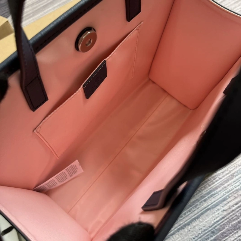 Soft Gxccx Shopping Bags 41568