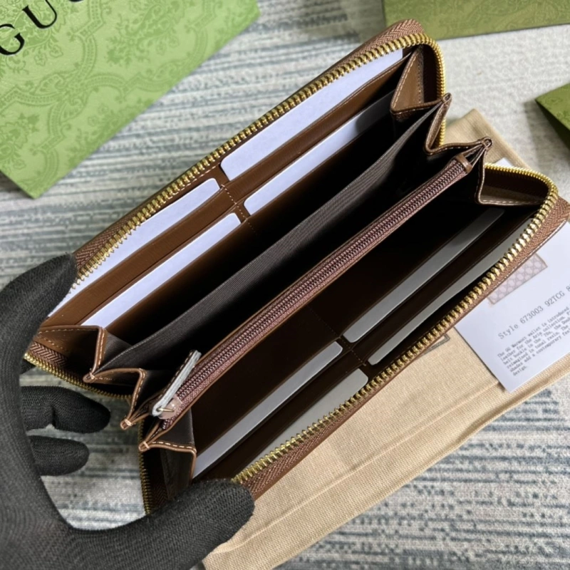 Refined Gxccx Wallets & Purse 40311