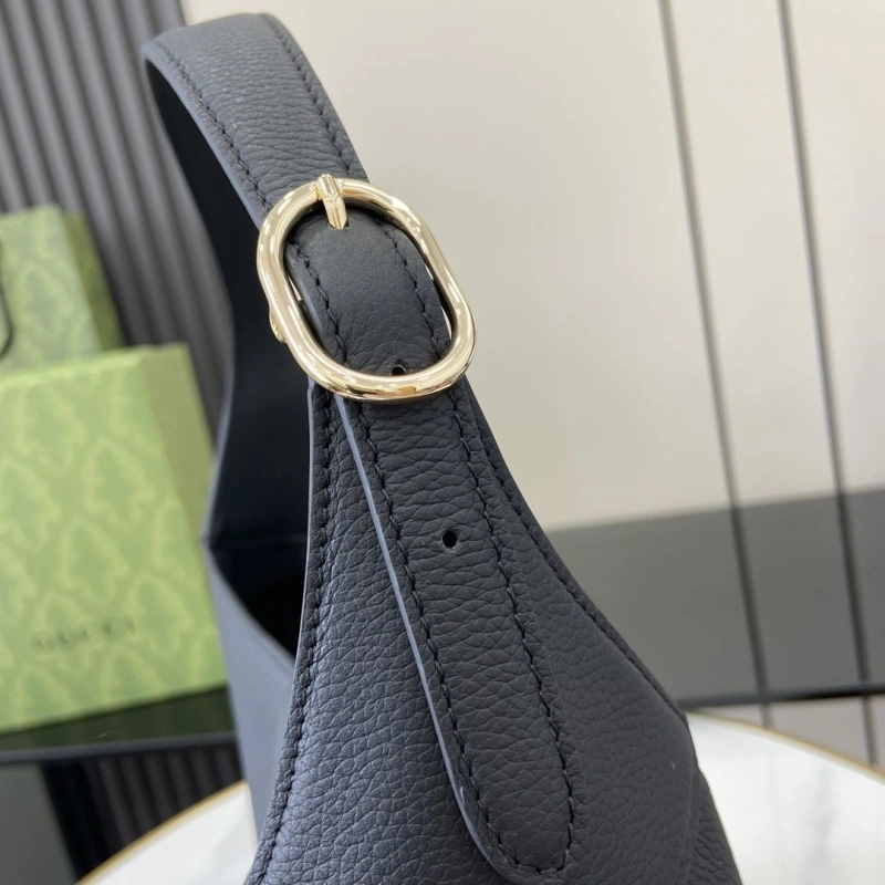 Resilient Gxccx Top Handle Bags 41109