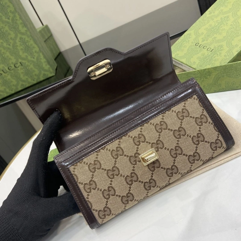 Gxccx Wallets & Purse WellDesigned 40263