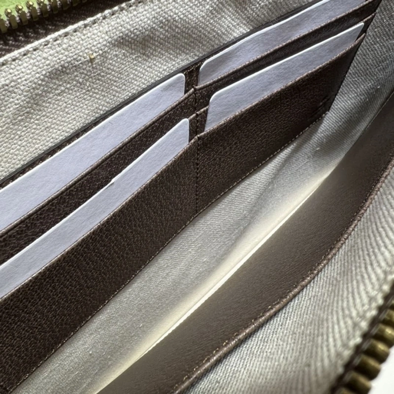 Gxccx Clutch Bags Sleek 42778