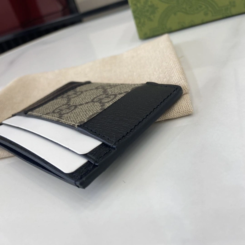 Gxccx Wallets & Purse Sleek 40223